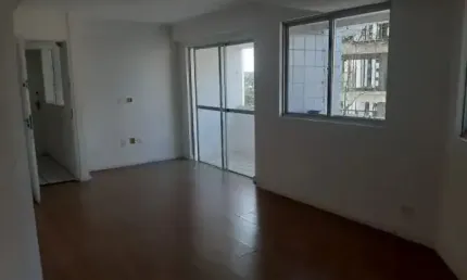 Apartamento com 3 Quartos para alugar, 90m² - Casa Amarela