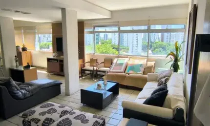Maravilhoso apartamento de 157m² de 3 quartos nas Graças
