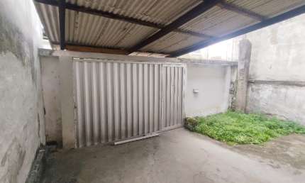 Casa ampla com três pavimentos em Casa Amarela Alto Santa Isabel