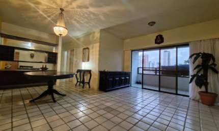Apartamento em SETÚBAL | 100M² | 3 qto + dep. | varanda ampla | melhor localização de Setúbal.