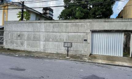 Casa com 4 quartos à venda na Rua Alcides Codeceira, 167, Iputinga, Recife