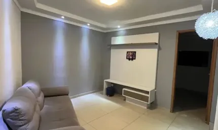 Apartamento com 2 Quartos e 2 banheiros à Venda, 48 m² por R$ 260.000