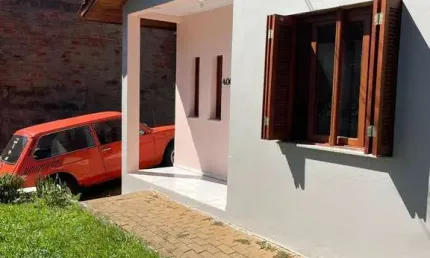 Casa 2 dormitórios à venda Petrópolis Novo Hamburgo/RS