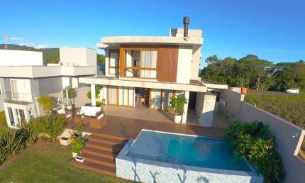 Casa Alto Padrão com Vista Panorâmica - Totalmente Mobiliada
