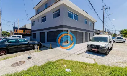 Sobrado com 3 dormitórios à venda, 600 m² por R$ 1.670.000,00 - Sítio Cercado - Curitiba/PR