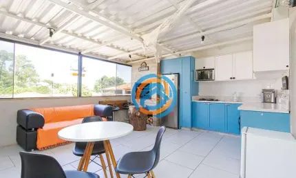 Sobrado com 4 dormitórios à venda, 198 m² por R$ 499.000,00 - Sítio Cercado - Curitiba/PR