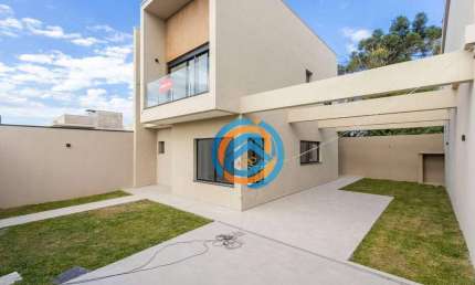 Sobrado com 3 suítes  à venda, 145 m² no Uberaba - Curitiba/PR