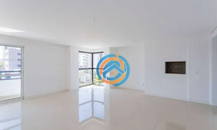 Apartamento de 134m² com 3 quartos, 1 suíte,  2 vagas no Portão