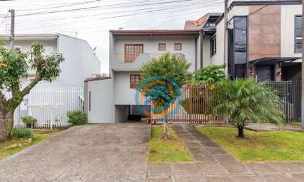 Sobrado com 3 dormitórios à venda, 162 m² por R$ 667.000 - Alto Boqueirão - Curitiba/PR