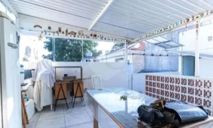 Casa térrea com 3 quartos à venda em Campininha - SP