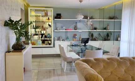 Apartamento com 3 quartos à venda ou para locação em Jardim Campo Grande - SP