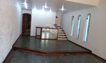 Casa com 4 quartos para locação em Vila São Francisco (zona Sul) - SP