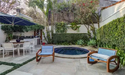 Casa com 3 quartos à venda na Praça Marechal Deodoro, Alto da Boa Vista, São Paulo