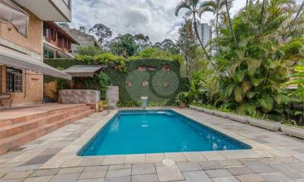 Sobrado com 3 quartos à venda ou para locação em Jardim Marajoara - SP