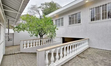 Casa com 3 quartos à venda na Rua Ministro Roberto Cardoso Alves, Alto da Boa Vista, São Paulo