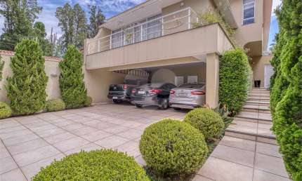 Casa com 3 quartos à venda na Avenida Nove de Julho, Alto da Boa Vista, São Paulo