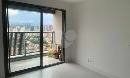 Flat com 1 quarto à venda na Avenida Vereador José Diniz, Chácara Santo Antônio, São Paulo
