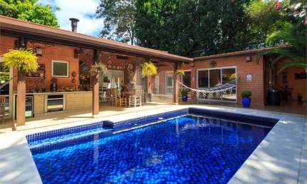 Casa térrea com 4 quartos à venda em Jardim Petrópolis - SP