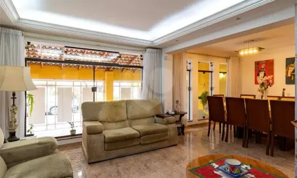 Casa com 4 quartos à venda em Jardim Santo Amaro - SP