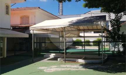 Sobrado com 3 quartos para locação em Vila Progredior - SP