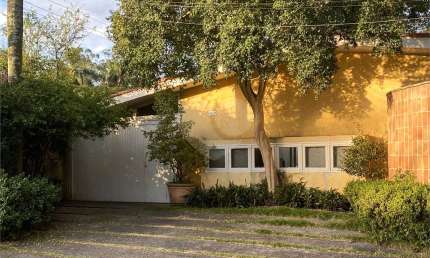 Casa de vila com 5 quartos à venda em Granja Julieta - SP