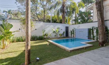 Condomínio com 4 quartos à venda em Jardim Petrópolis - SP