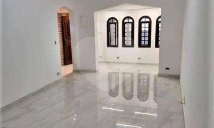 Sobrado com 3 quartos à venda em Vila Campo Grande - SP