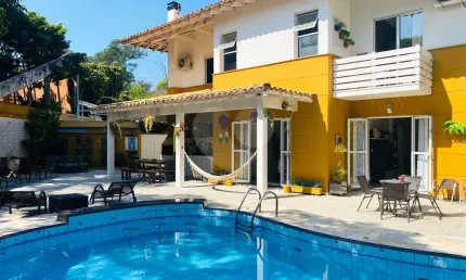 Condomínio com 4 quartos à venda em Jardim Santa Helena - SP