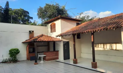 Casa térrea com 3 quartos à venda em Jardim Marajoara - SP