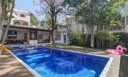 Casa de vila com 4 quartos à venda em Jardim Marajoara - SP