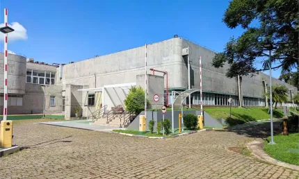Prédio para alugar na Das Nações Unidas 23223, Jurubatuba, São Paulo