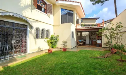 Sobrado com 4 quartos à venda em Vila Nova Caledônia - SP