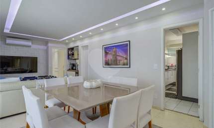 Apartamento com 3 quartos à venda em Santo Amaro - SP