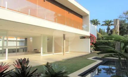 Condomínio com 4 quartos à venda em Jardim Cordeiro - SP