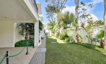 Condomínio com 4 quartos à venda em Santo Amaro - SP