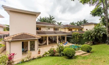 Condomínio com 5 quartos à venda em Santo Amaro - SP