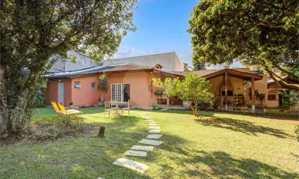 Casa com 3 quartos à venda em Chácara Monte Alegre - SP