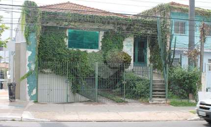 Casa com 6 quartos à venda ou para locação em Santo Amaro - SP