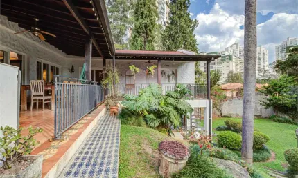 Casa de vila com 3 quartos à venda em Santo Amaro - SP