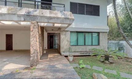 Sobrado com 4 quartos à venda em Vila Nova Caledônia - SP
