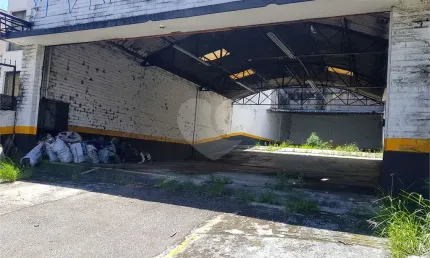 Terreno à venda na Avenida Adolfo Pinheiro, Santo Amaro, São Paulo