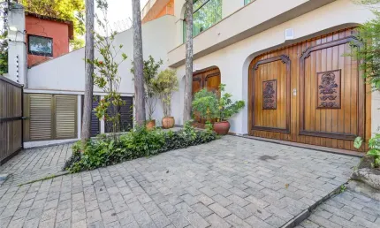 Sobrado com 5 quartos à venda em Jardim Prudência - SP