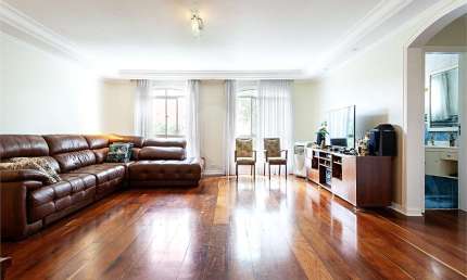 Apartamento com 3 quartos à venda em Vila Sofia - SP