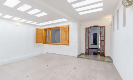 Sobrado com 3 quartos à venda em Jardim Umuarama - SP