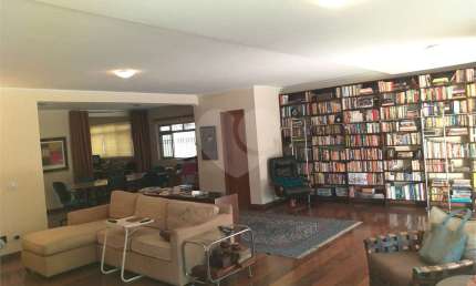 Casa com 4 quartos à venda na Rua Ministro Roberto Cardoso Alves, Alto da Boa Vista, São Paulo