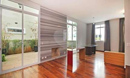 Condomínio com 3 quartos à venda ou para locação em Brooklin Paulista - SP