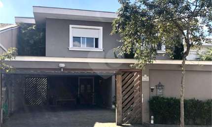 Sobrado com 4 quartos à venda em Granja Julieta - SP