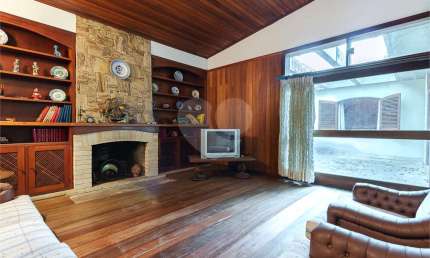 Casa térrea com 3 quartos à venda em Jardim Dos Estados - SP