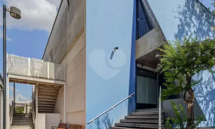 Prédio inteiro à venda ou para locação em Jardim Umuarama - SP