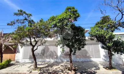 Casa de vila com 5 quartos à venda ou para locação em Jardim Campo Grande - SP